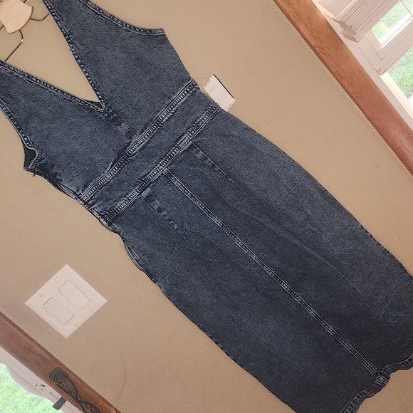 Nwt-Gap Sleeveless Stretch Denim Midi Dress. Size 0P - Picture 6 of 14